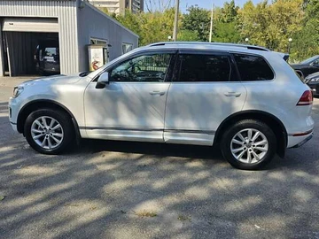 Авто Volkswagen Touareg 2018 № 7907249
