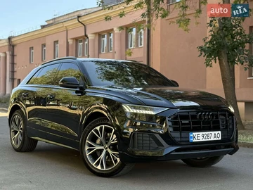 Авто Audi Q8 2020 № 7907272