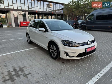 Авто Volkswagen E-Golf 2016 № 7907659