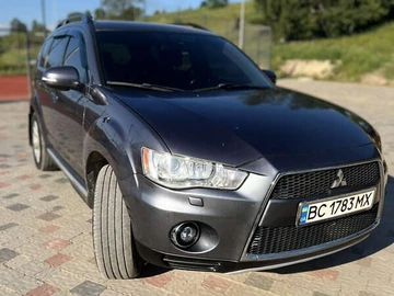 Авто Mitsubishi Outlander Xl 2011 № 7907708