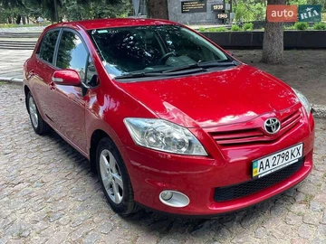 Авто Toyota Auris 2011 № 7907723