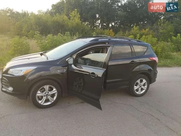 Авто Ford Escape 2015 № 7907772