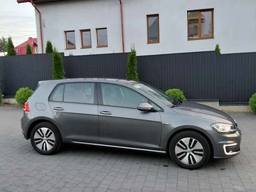 Авто Volkswagen E-Golf 2019 № 7907773