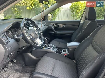 Авто Nissan Rogue 2018 № 7907837