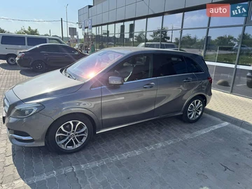Авто Mercedes B-Class 2015 № 7907922
