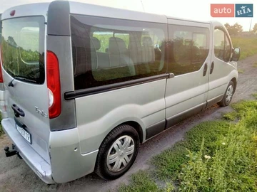 Авто Renault Trafic 2007 № 7908023