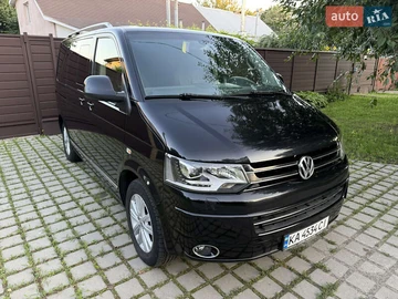 Авто Volkswagen Multivan 2015 № 7908030