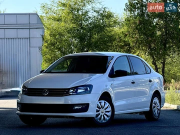 Авто Volkswagen Polo 2017 № 7908091