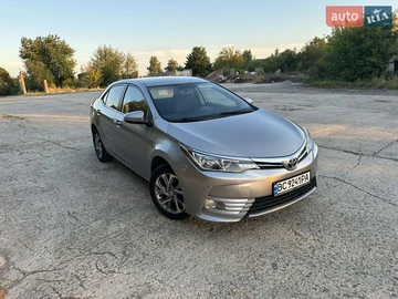 Авто Toyota Corolla 2018 № 7908161