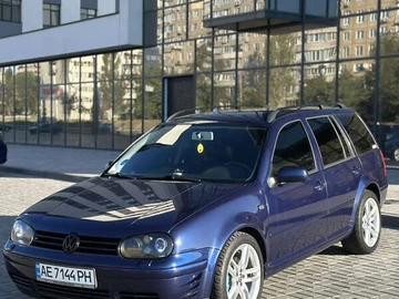 Авто Volkswagen Golf 2001 № 7908228