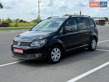 Авто Volkswagen Touran 2011 № 7908313