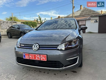 Авто Volkswagen E-Golf 2020 № 7908325