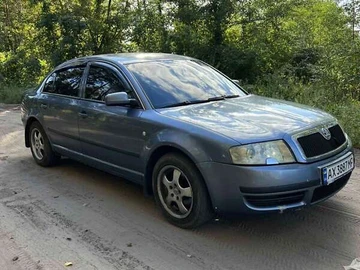 Авто Skoda Superb 2003 № 7908427