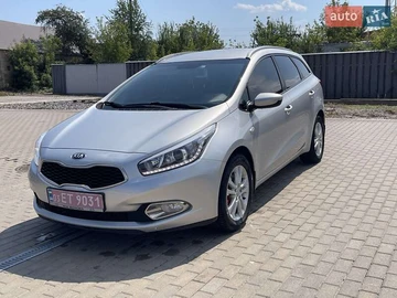 Авто KIA Ceed 2013 № 7908515