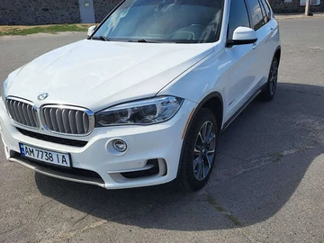 Авто BMW X5 2017 № 7908700