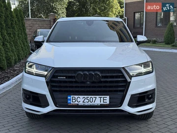Авто Audi Q7 2016 № 7908711