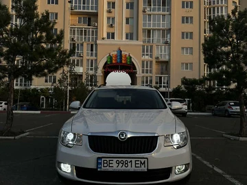 Авто Skoda Superb 2012 № 7908907