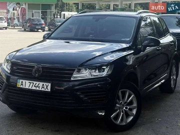 Авто Volkswagen Touareg 2018 № 7909030