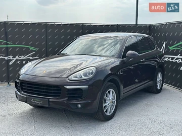 Авто Porsche Cayenne 2016 № 7909034