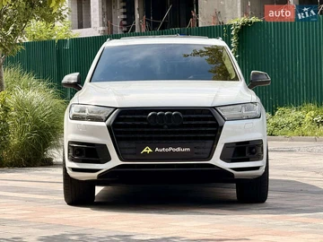 Авто Audi Q7 2018 № 7909040