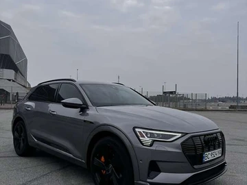 Авто Audi E-Tron 2022 № 7909043