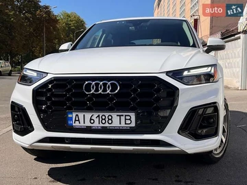 Авто Audi Q5 2020 № 7909056
