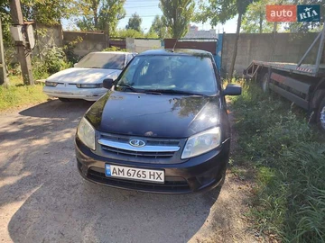 Авто ВАЗ 2190 Granta 2015 № 7909085