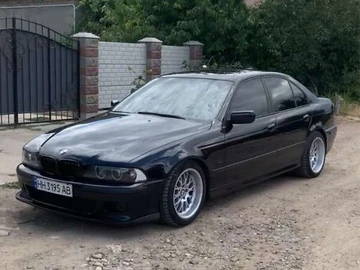 Авто BMW 5 Series 2001 № 7909166