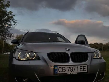Авто BMW 5 Series 2004 № 7909235