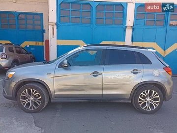 Авто Mitsubishi Outlander Sport 2017 № 7909236