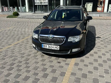Авто Skoda Superb 2012 № 7909317