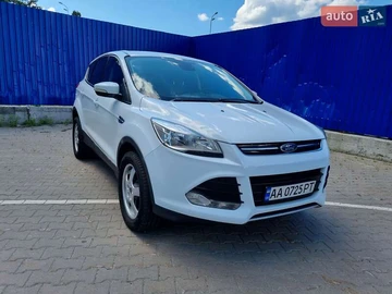 Авто Ford Kuga 2016 № 7909329
