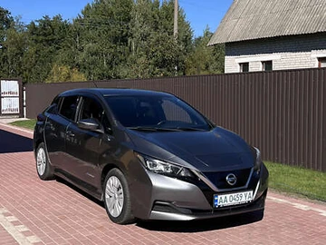 Авто Nissan Leaf 2017 № 7909367