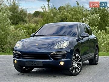 Авто Porsche Cayenne 2011 № 7909402