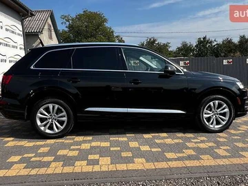Авто Audi Q7 2017 № 7909458