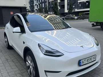 Авто Tesla Model Y 2021 № 7909465