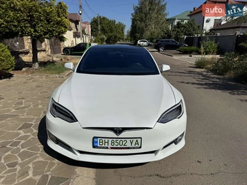 Авто Tesla Model S 2019 № 7909498