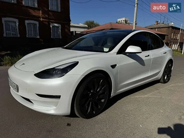 Авто Tesla Model 3 2022 № 7909513