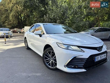 Авто Toyota Camry 2021 № 7909519