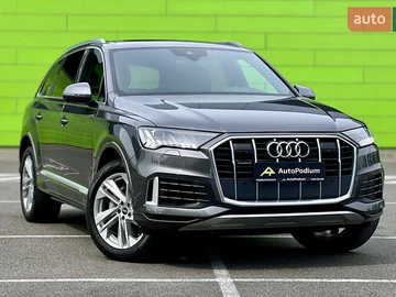 Авто Audi Q7 2021 № 7909536