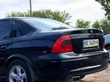 Авто Opel Vectra 1999 № 7909609