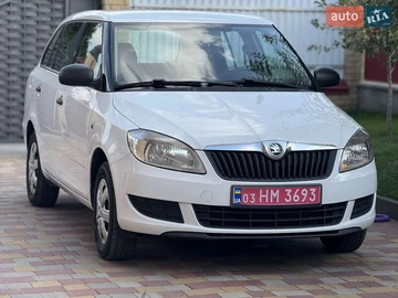 Авто Skoda Fabia 2014 № 7909739