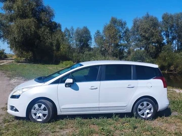 Авто Peugeot 5008 2010 № 7909789