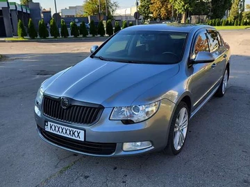 Авто Skoda Superb 2010 № 7909793