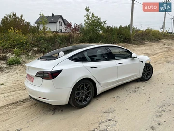 Авто Tesla Model 3 2022 № 7909819