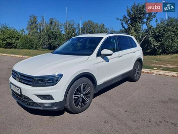 Авто Volkswagen Tiguan 2020 № 7910070