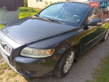 Авто Volvo V50 2009 № 7910283