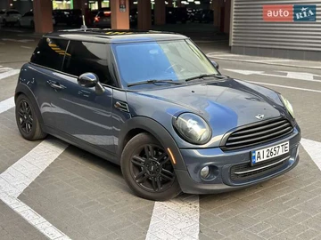 Авто MINI Cooper 2010 № 7910305