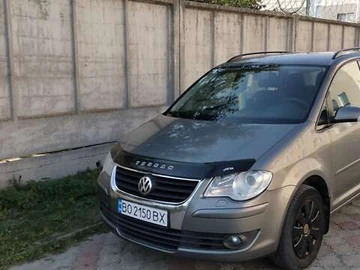Авто Volkswagen Touran 2008 № 7910344