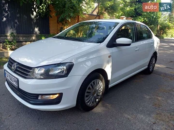 Авто Volkswagen Polo 2018 № 7910375